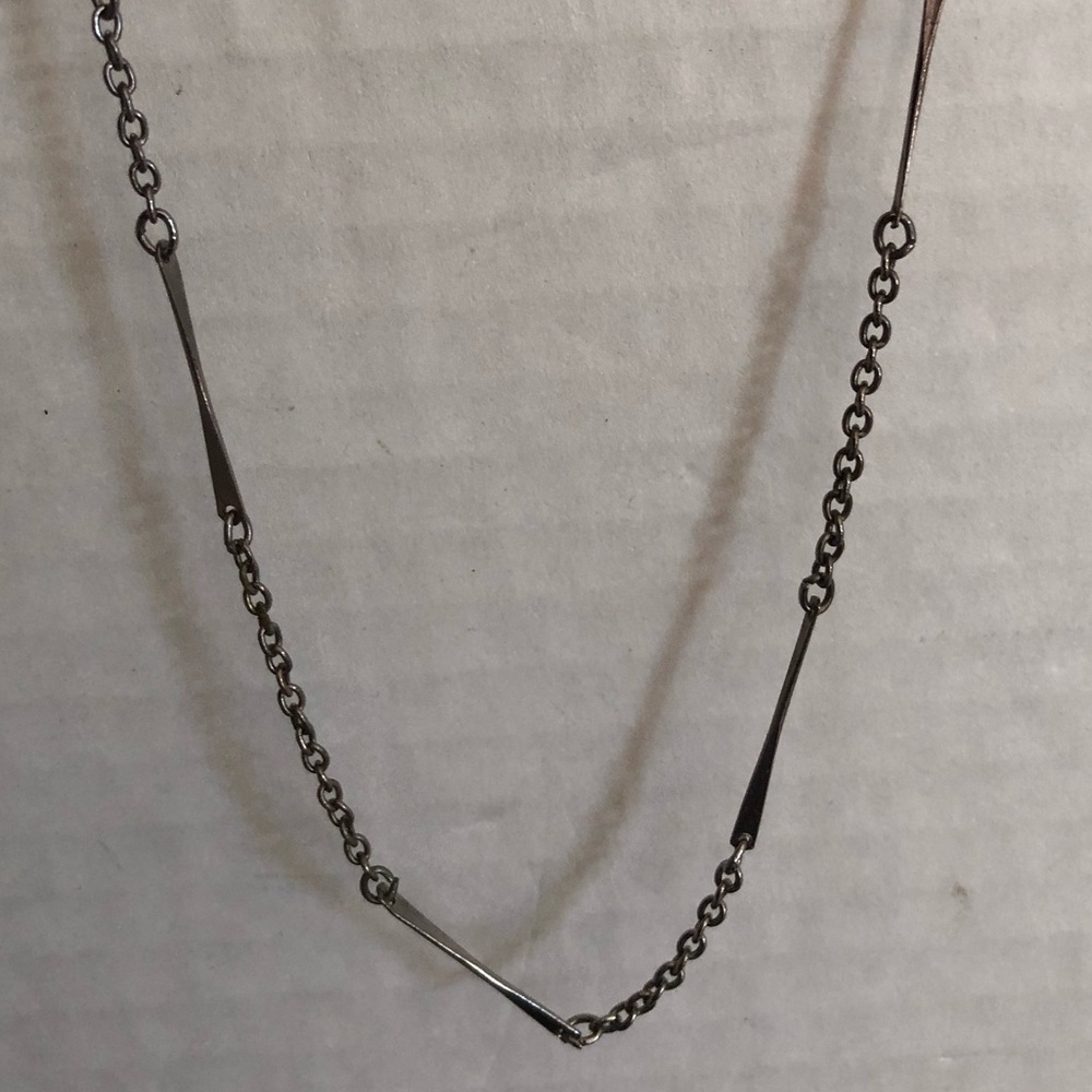 Chain Necklace - Picture 6 of 8